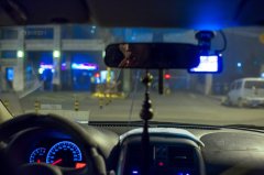 ���ݱ����{